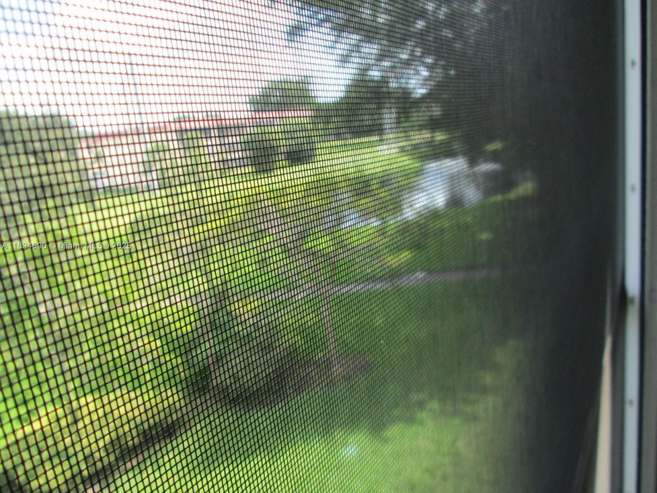 150 S Hollybrook Ter, Unit 303, Pembroke Pines, FL 33025 Photo