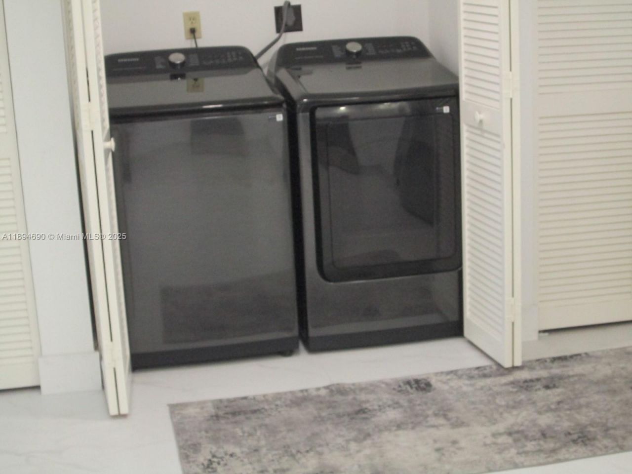 150 S Hollybrook Ter, Unit 303, Pembroke Pines, FL 33025 Photo