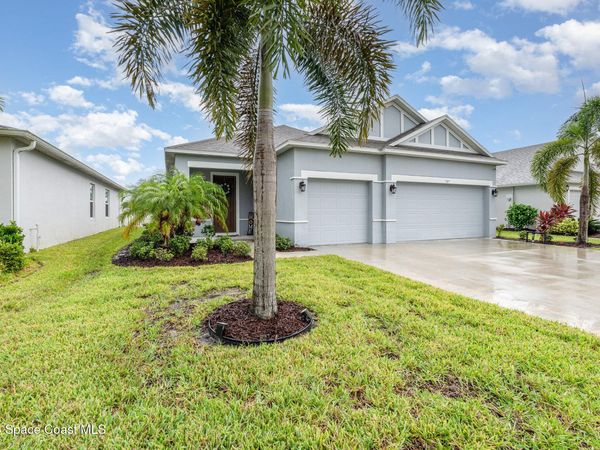 707 Corbin Circle SW, Palm Bay, FL 32908