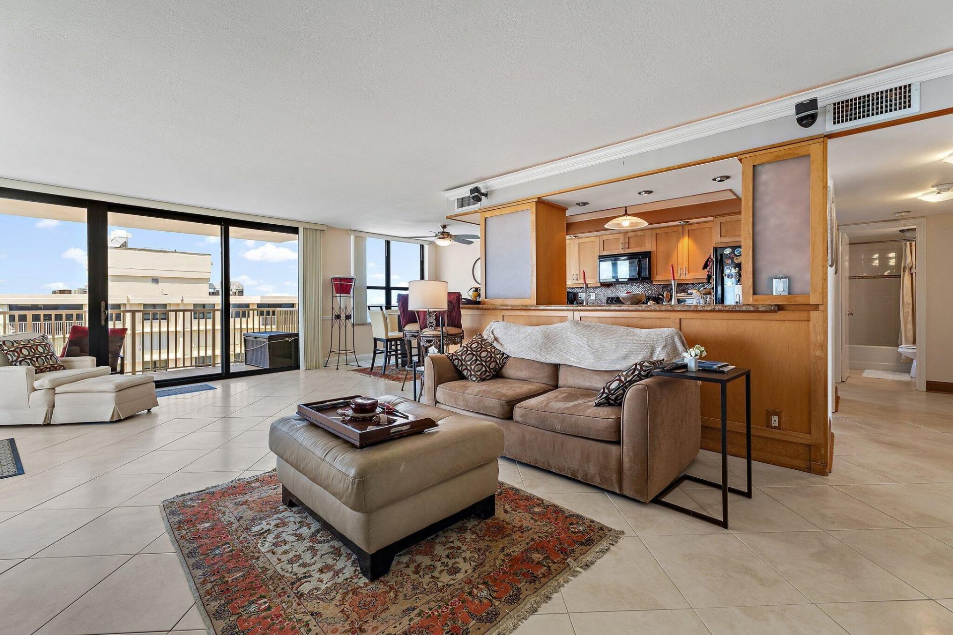 5480 N Ocean Drive, Unit A9c, Singer Island, FL 33404 Photo