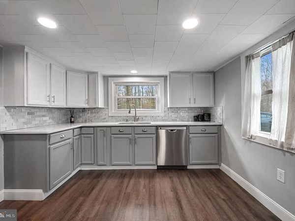 1312 EVERETTS CORNER ROAD, HARTLY, DE 19953