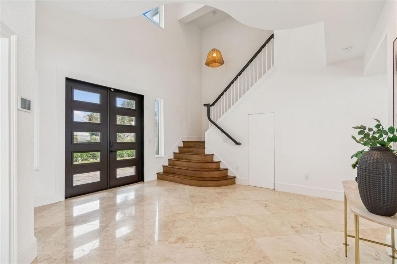 1936 Carolina Avenue Ne, Saint Petersburg, FL 33703 Photo