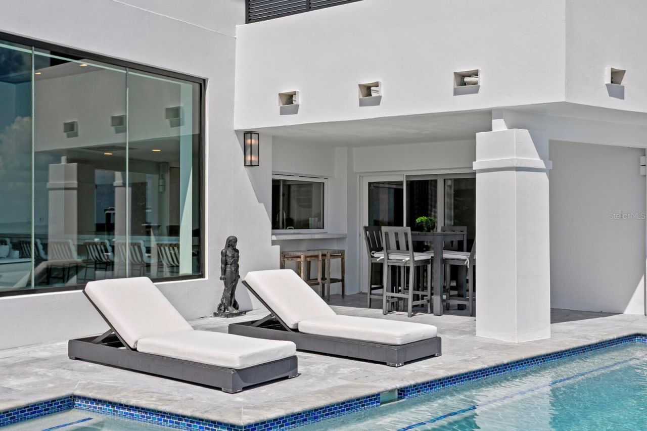 1936 Carolina Avenue Ne, Saint Petersburg, FL 33703 Photo