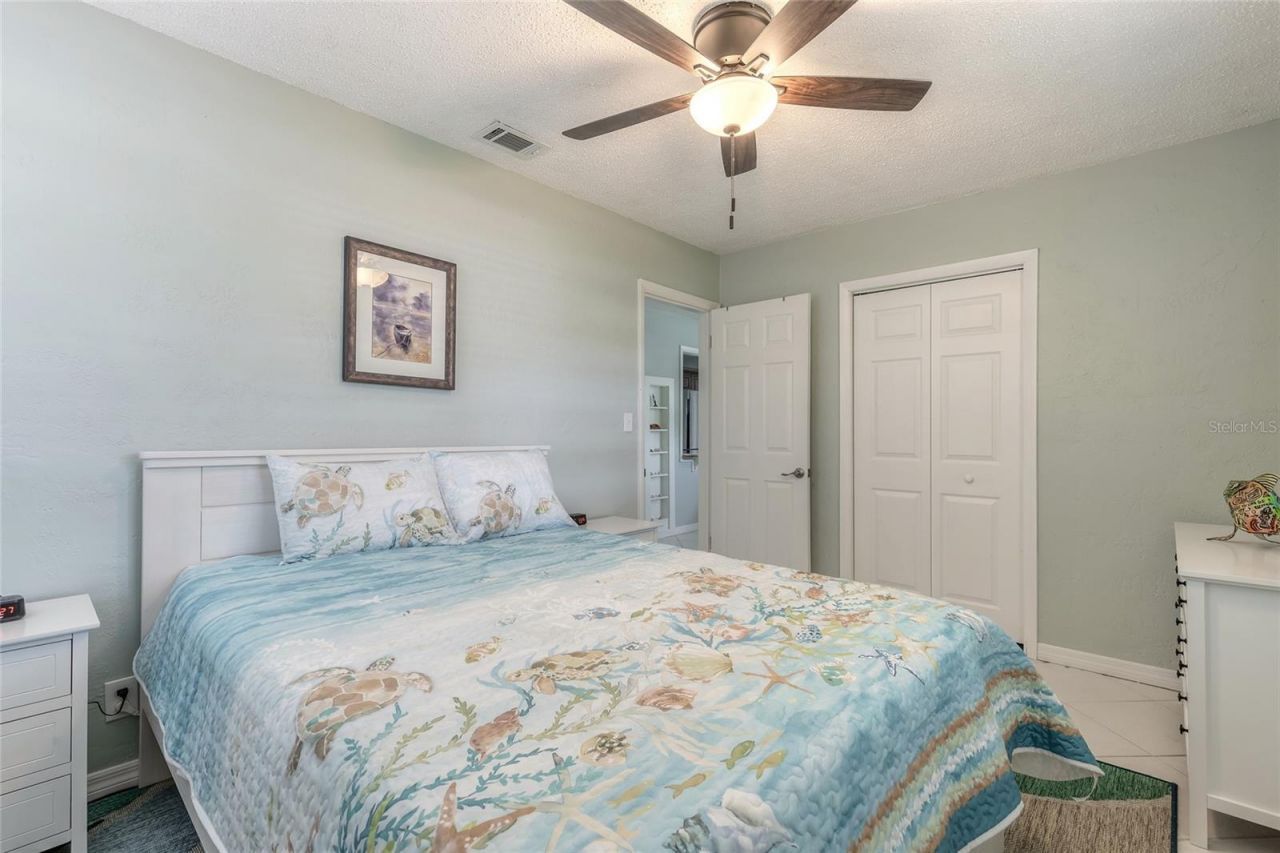 822 E 12th Avenue, New Smyrna Beach, FL 32169 Photo