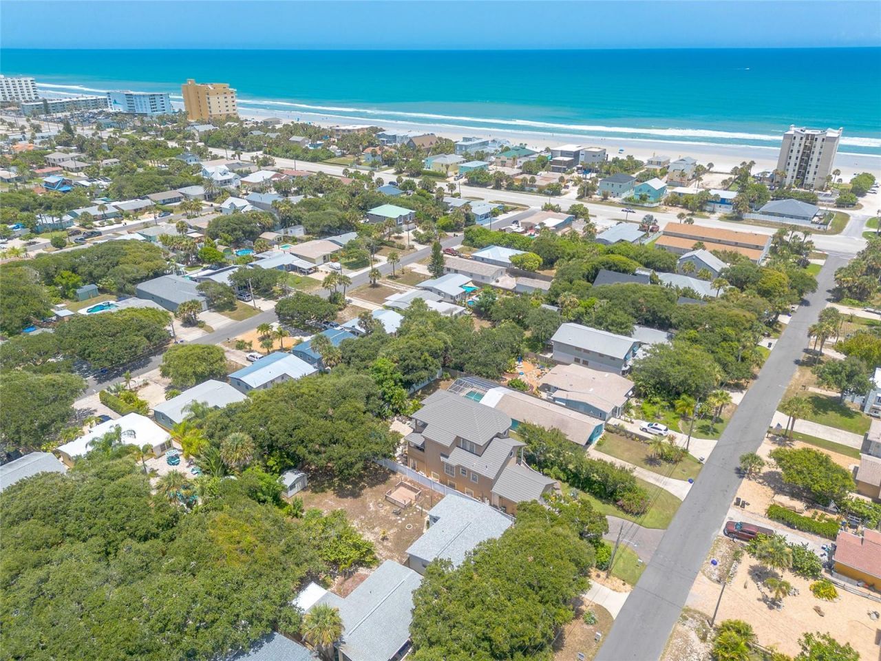 822 E 12th Avenue, New Smyrna Beach, FL 32169 Photo