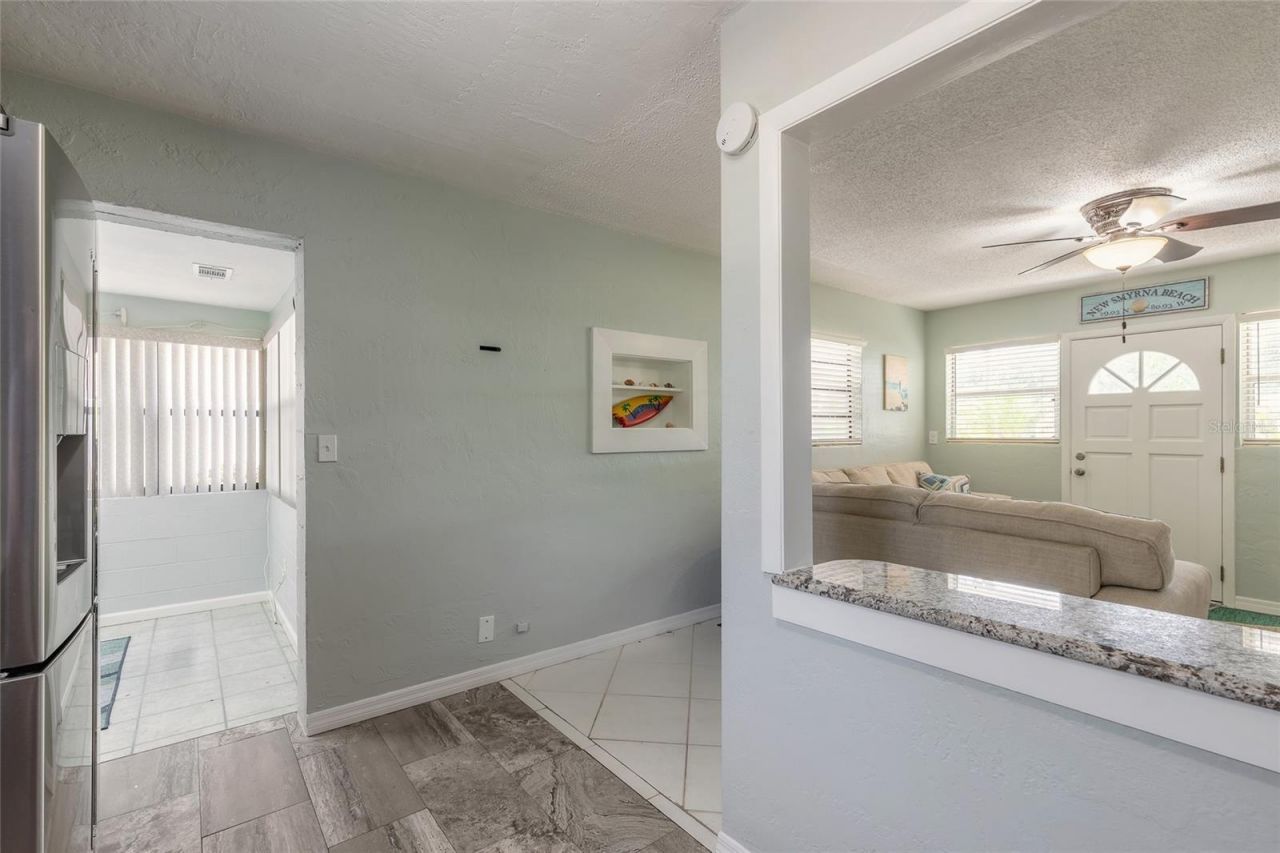 822 E 12th Avenue, New Smyrna Beach, FL 32169 Photo