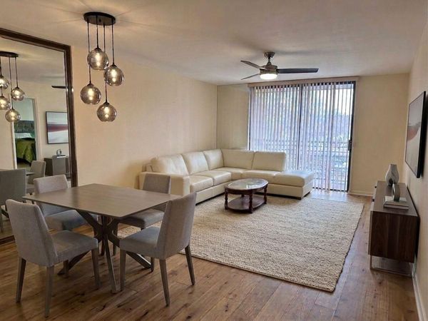 1101 Colony Point Circle, Unit 220, Pembroke Pines, FL 33026