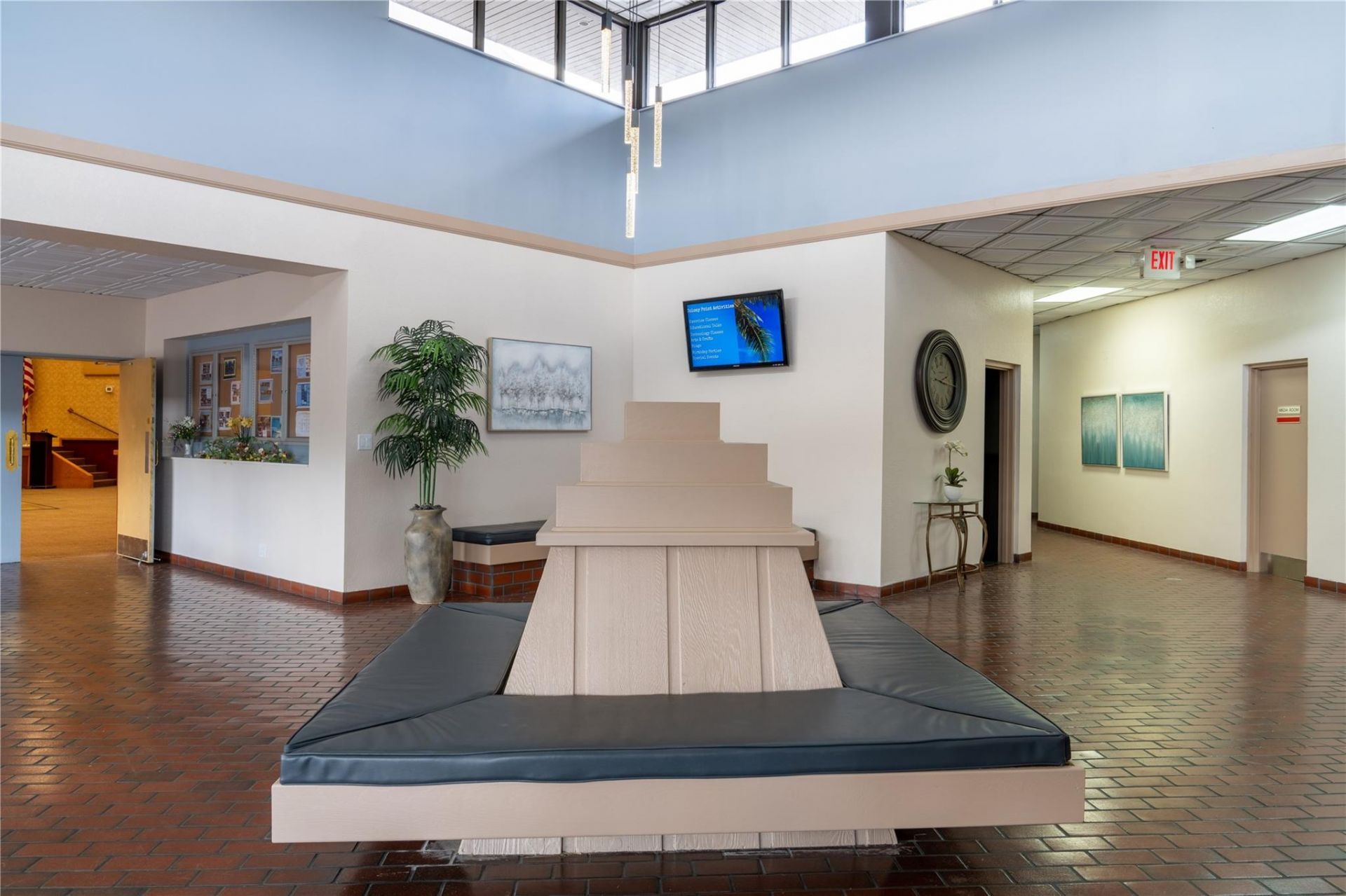 1101 Colony Point Circle, Unit 220, Pembroke Pines, FL 33026 Photo