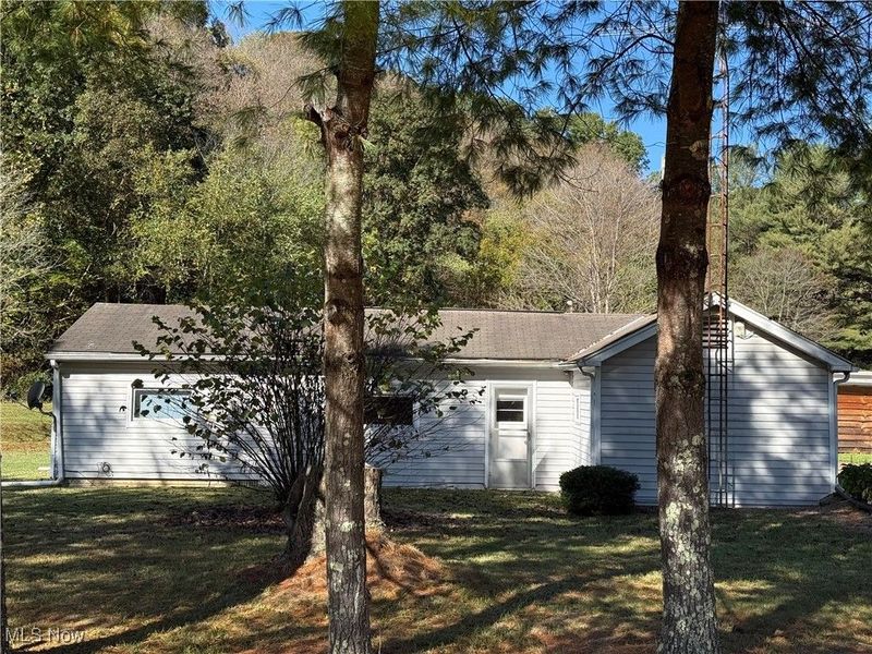 4085 Cannelville Road, Roseville, OH 43777 Photo 2