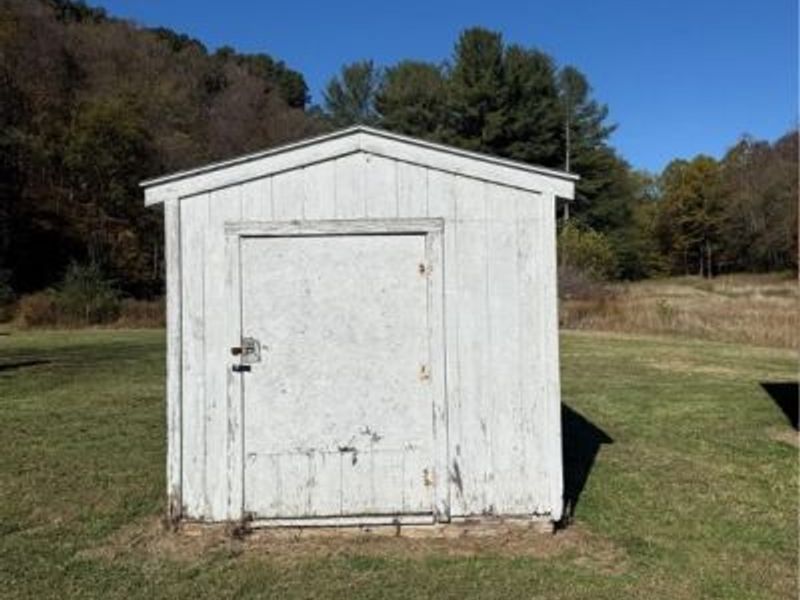 4085 Cannelville Road, Roseville, OH 43777 Photo 36