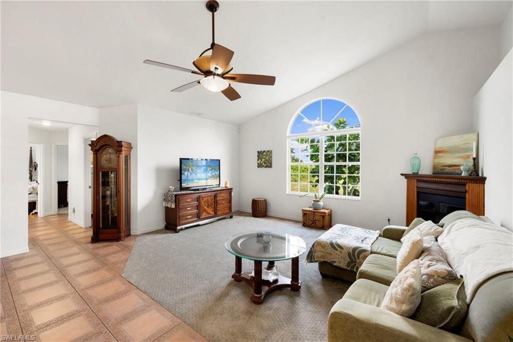 726 NW 37th Pl, Cape Coral, FL 33993 Photo