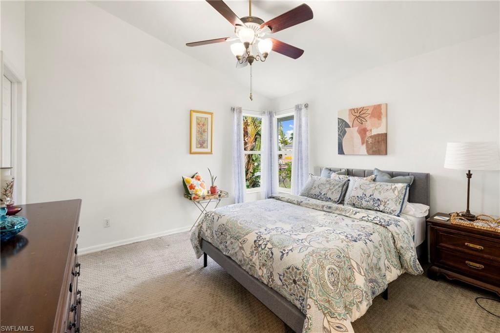 726 NW 37th Pl, Cape Coral, FL 33993 Photo