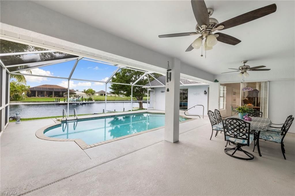 726 NW 37th Pl, Cape Coral, FL 33993 Photo