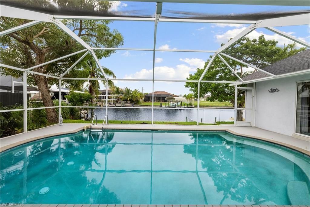 726 NW 37th Pl, Cape Coral, FL 33993 Photo