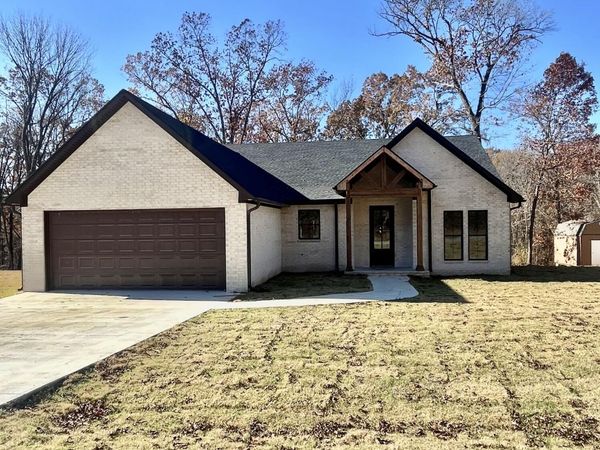 137 Leatherwood Circle, Batesville, AR 72501