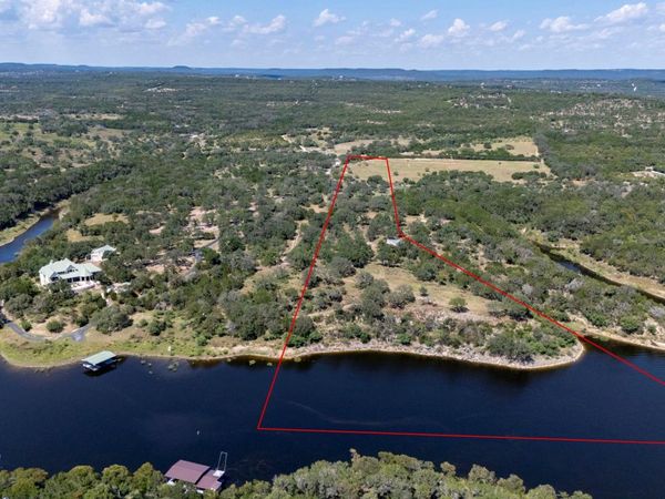 4224 Singleton RD, Marble Falls, TX 78654