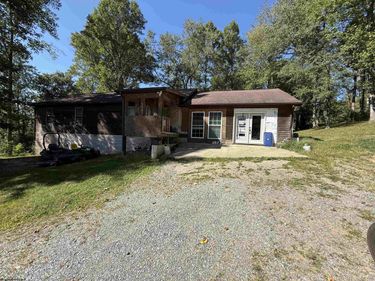 482 Doll Run, Clarksburg, WV 26301
