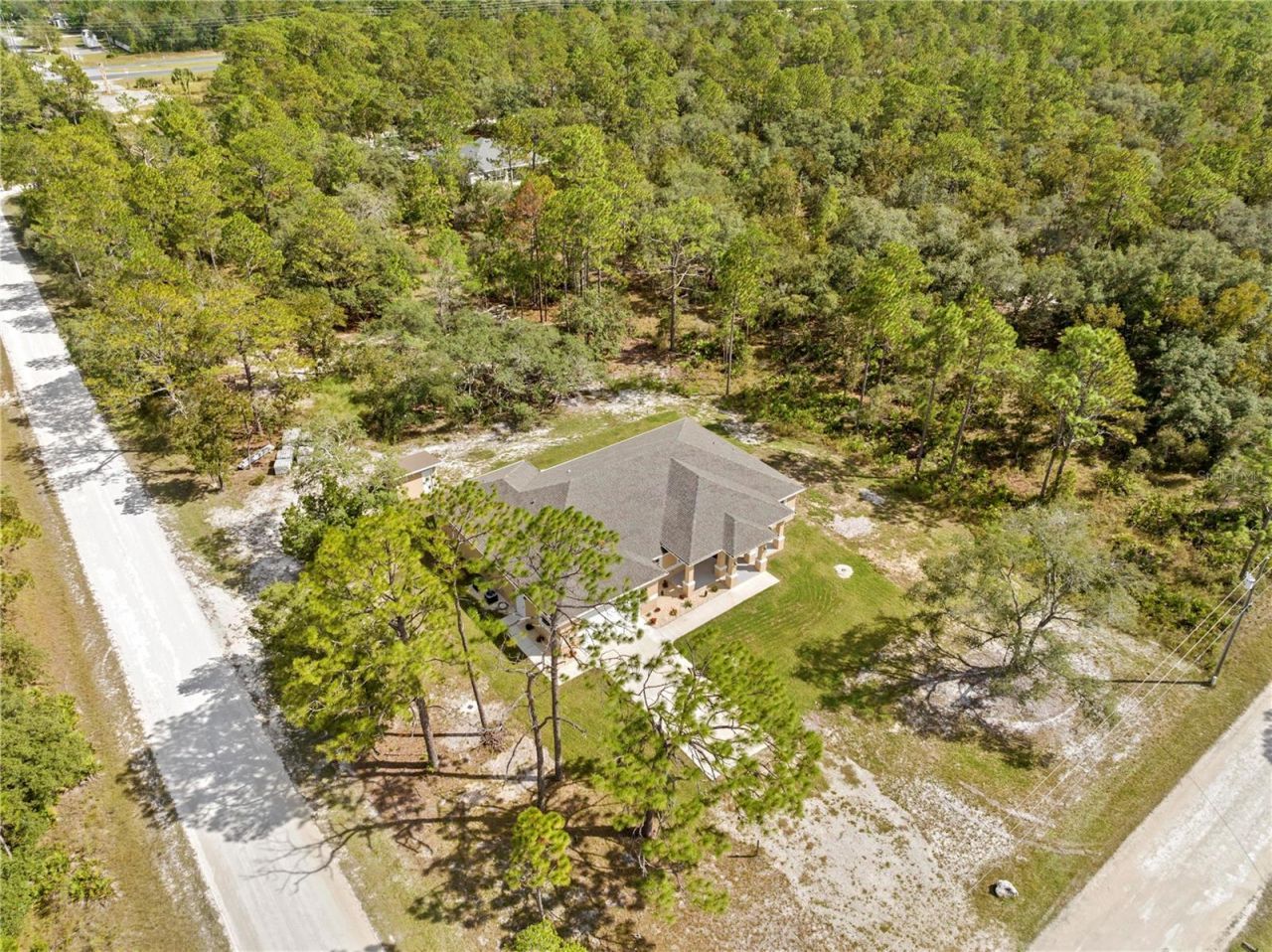18130 Parrot Road, Weeki Wachee, FL 34614 Photo