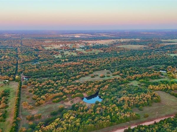 1 S Anderson Road, Guthrie, OK 73044