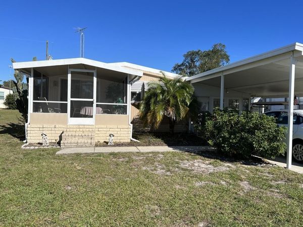 9072 LAKE POINT BOULEVARD, LAKE WALES, FL 33898