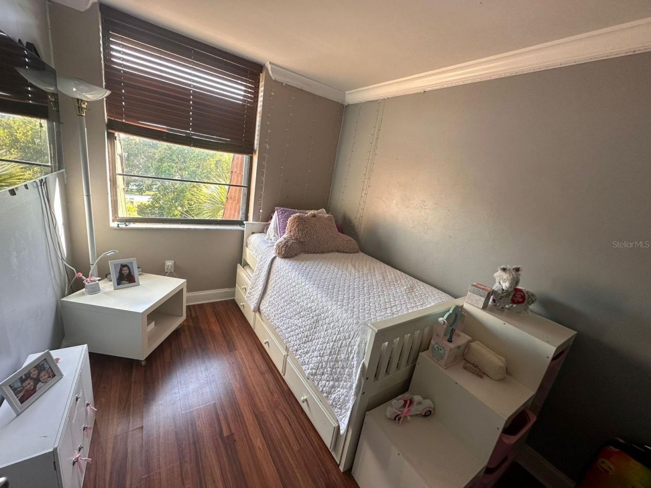 661 NE 195th Street, Unit 402, Miami, FL 33179 Photo