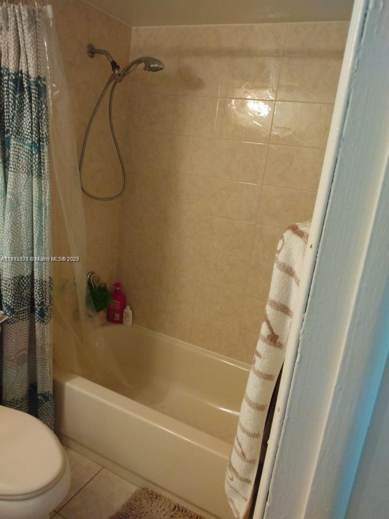 8006 SW 149th Ave, Unit D412, Miami, FL 33193 Photo