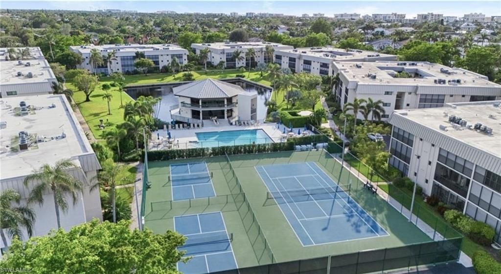 788 Park Shore Dr, Unit F17, Naples, FL 34103 Photo
