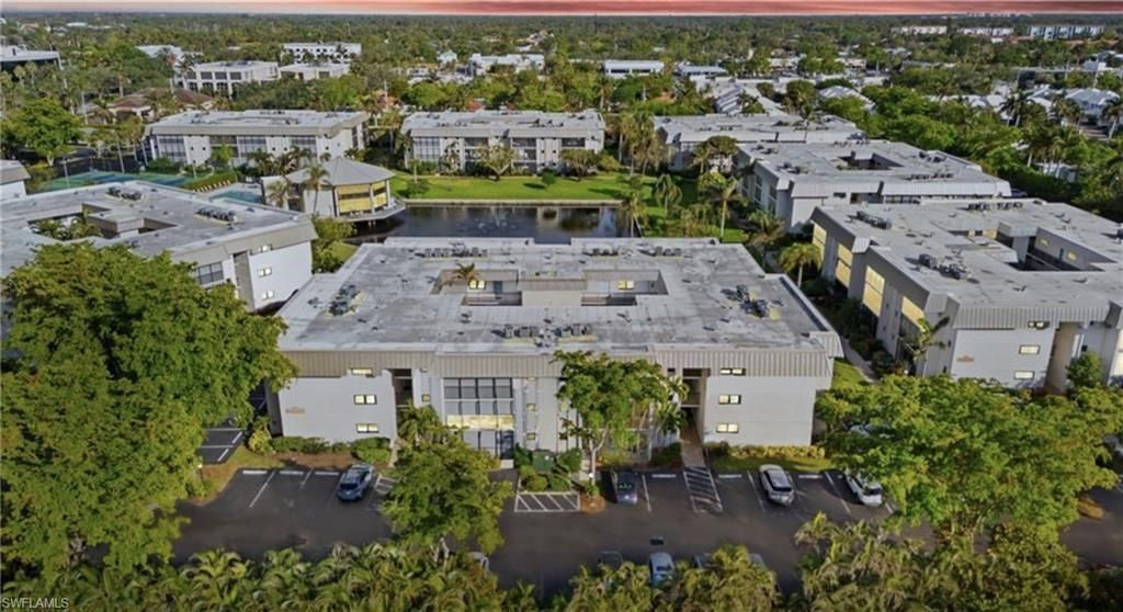 788 Park Shore Dr, Unit F17, Naples, FL 34103 Photo
