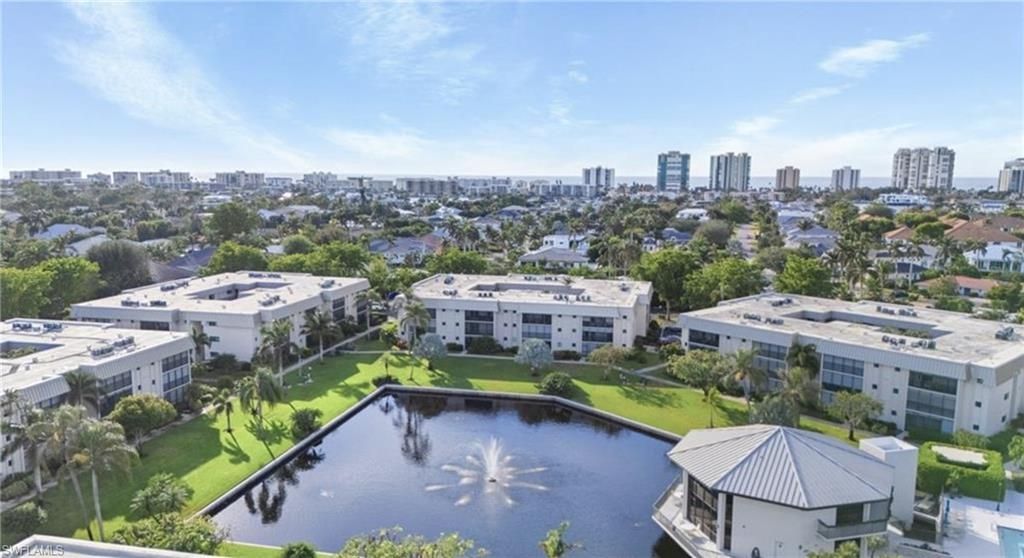 788 Park Shore Dr, Unit F17, Naples, FL 34103 Photo