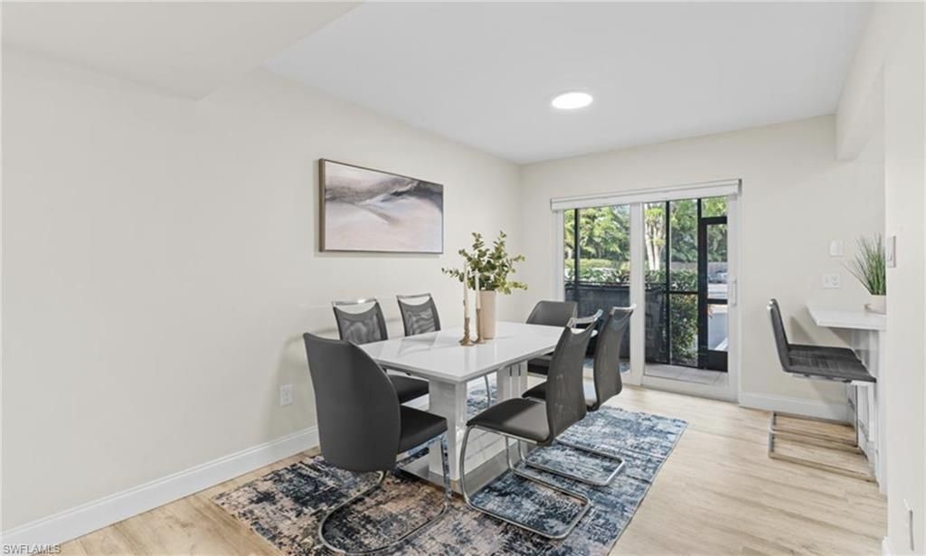 788 Park Shore Dr, Unit F17, Naples, FL 34103 Photo