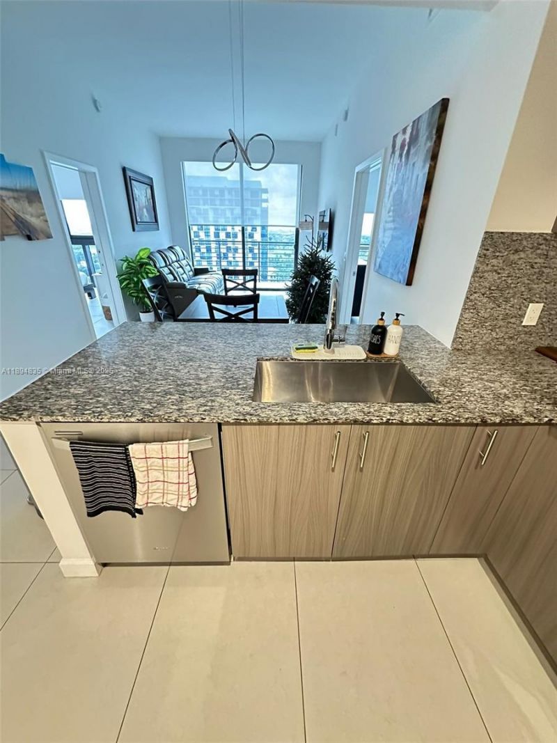 5350 NW 84th Ave, Unit 1818, Doral, FL 33166 Photo