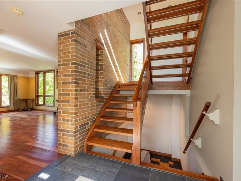 2091 S Belvoir Boulevard, South Euclid, OH 44121 Photo 19