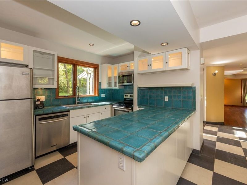 2091 S Belvoir Boulevard, South Euclid, OH 44121 Photo 23