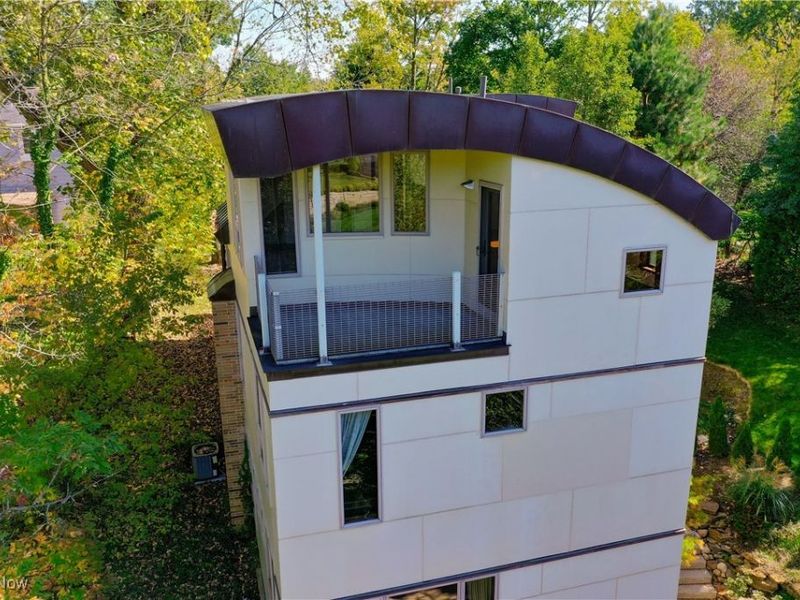 2091 S Belvoir Boulevard, South Euclid, OH 44121 Photo 5