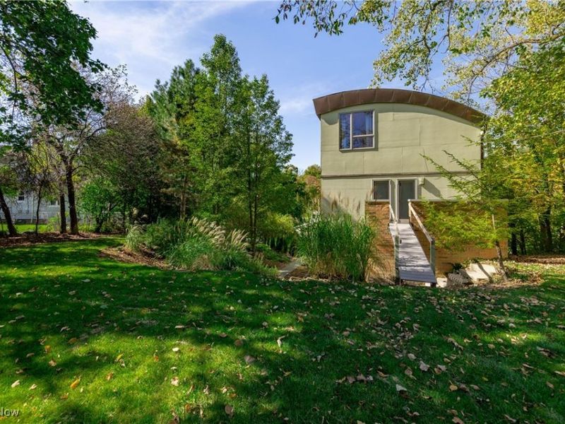 2091 S Belvoir Boulevard, South Euclid, OH 44121 Photo 8