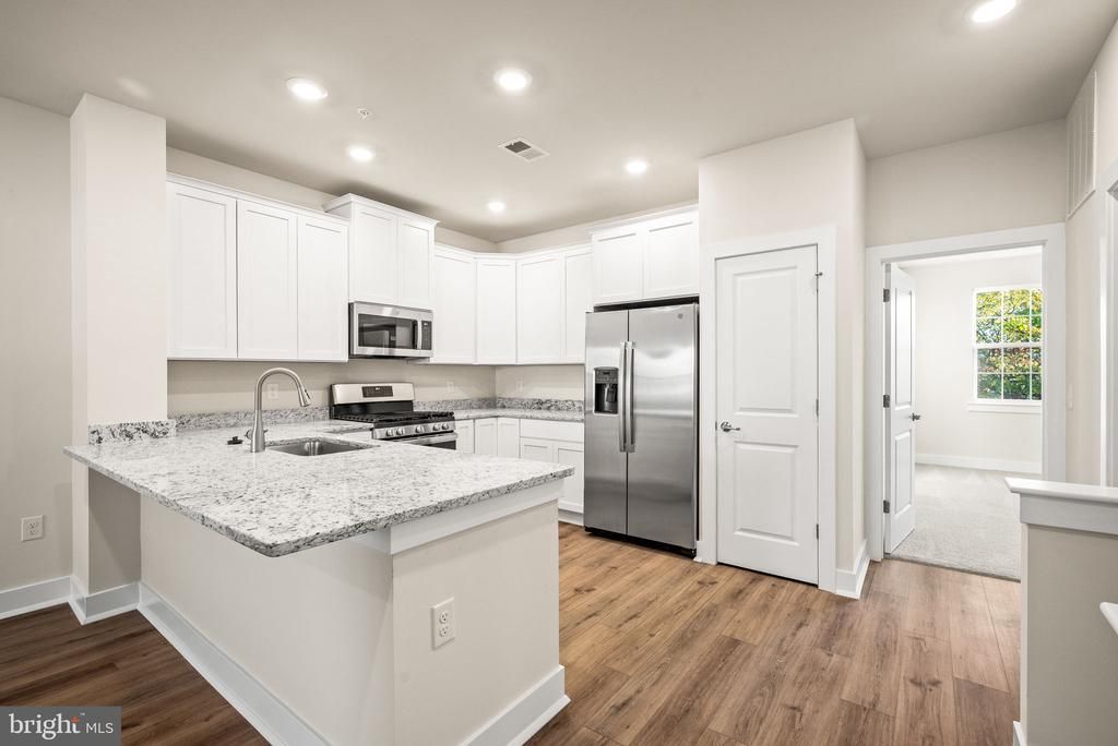 119 B Annapolis Street, Bensalem, PA 19020 Main Photo