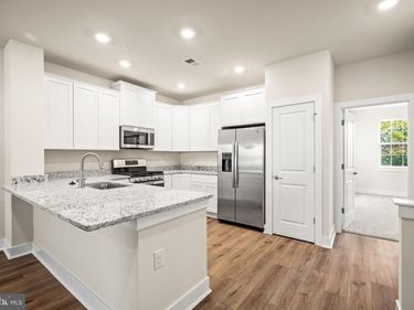 119 B ANNAPOLIS STREET, BENSALEM, PA 19020