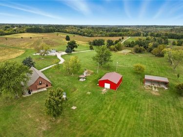 40298 E 208th Street, Rayville, MO 64084