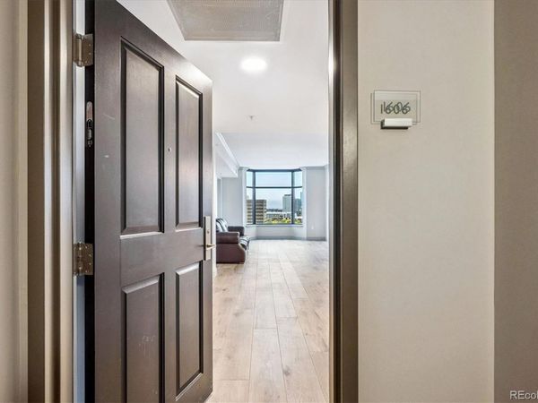 8100 E Union Avenue, Unit 1606, Denver, CO 80237