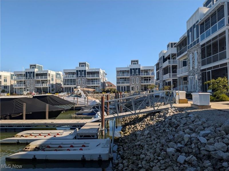 2735 S Harbor Bay Drive, Unit 1132, Lakeside Marblehead, OH 43440 Photo 3