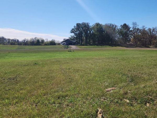 430 W Walnut Avenue, Frazee, MN 56544