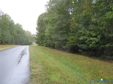 0 Chesdin Pointe Dr, Church Road, VA 23833