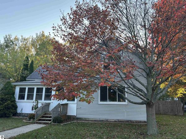 203 Adams, East Tawas, MI 48730