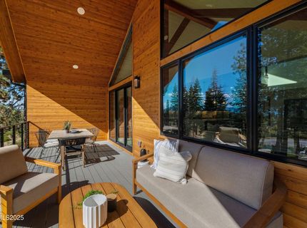 121 Sierra Colina Drive, Unit 21, Stateline, NV 89449 Photo