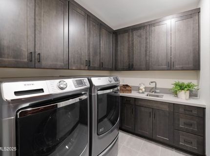 121 Sierra Colina Drive, Unit 21, Stateline, NV 89449 Photo