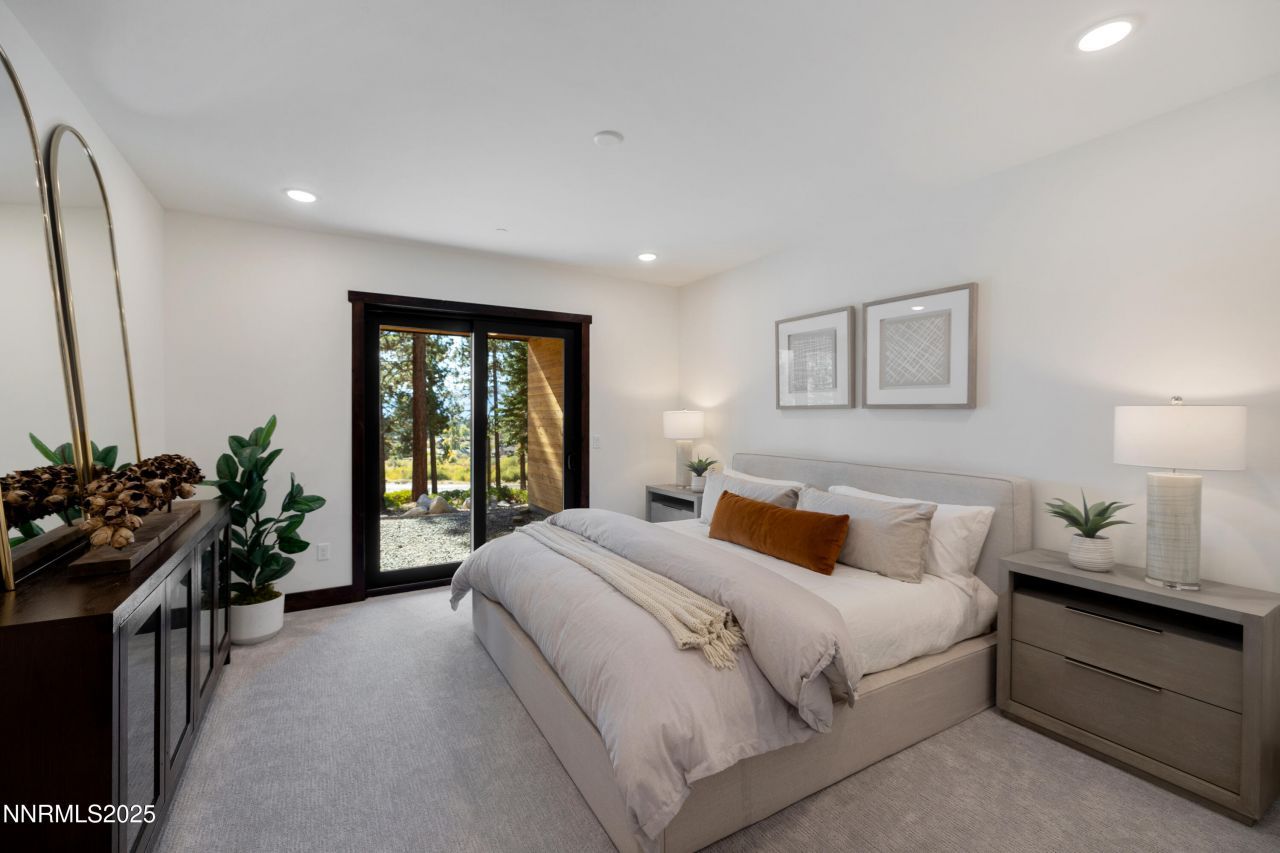 121 Sierra Colina Drive, Unit 21, Stateline, NV 89449 Photo