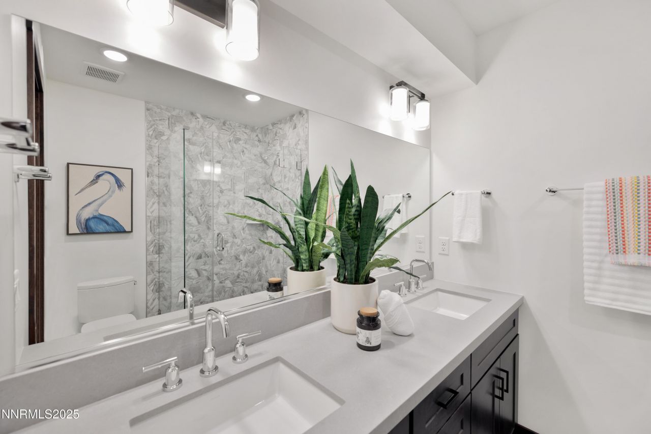 121 Sierra Colina Drive, Unit 21, Stateline, NV 89449 Photo