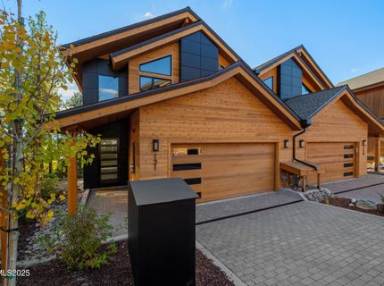 121 Sierra Colina Drive, Unit 21, Stateline, NV 89449 Photo