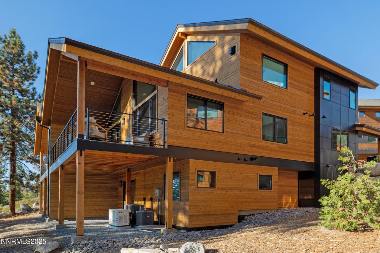 121 Sierra Colina Drive, Unit 21, Stateline, NV 89449 Photo