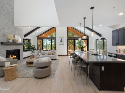 121 Sierra Colina Drive, Unit 21, Stateline, NV 89449 Photo